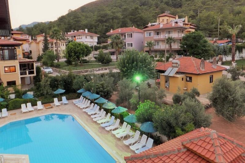 Ince Aparts İçmeler Exterior foto